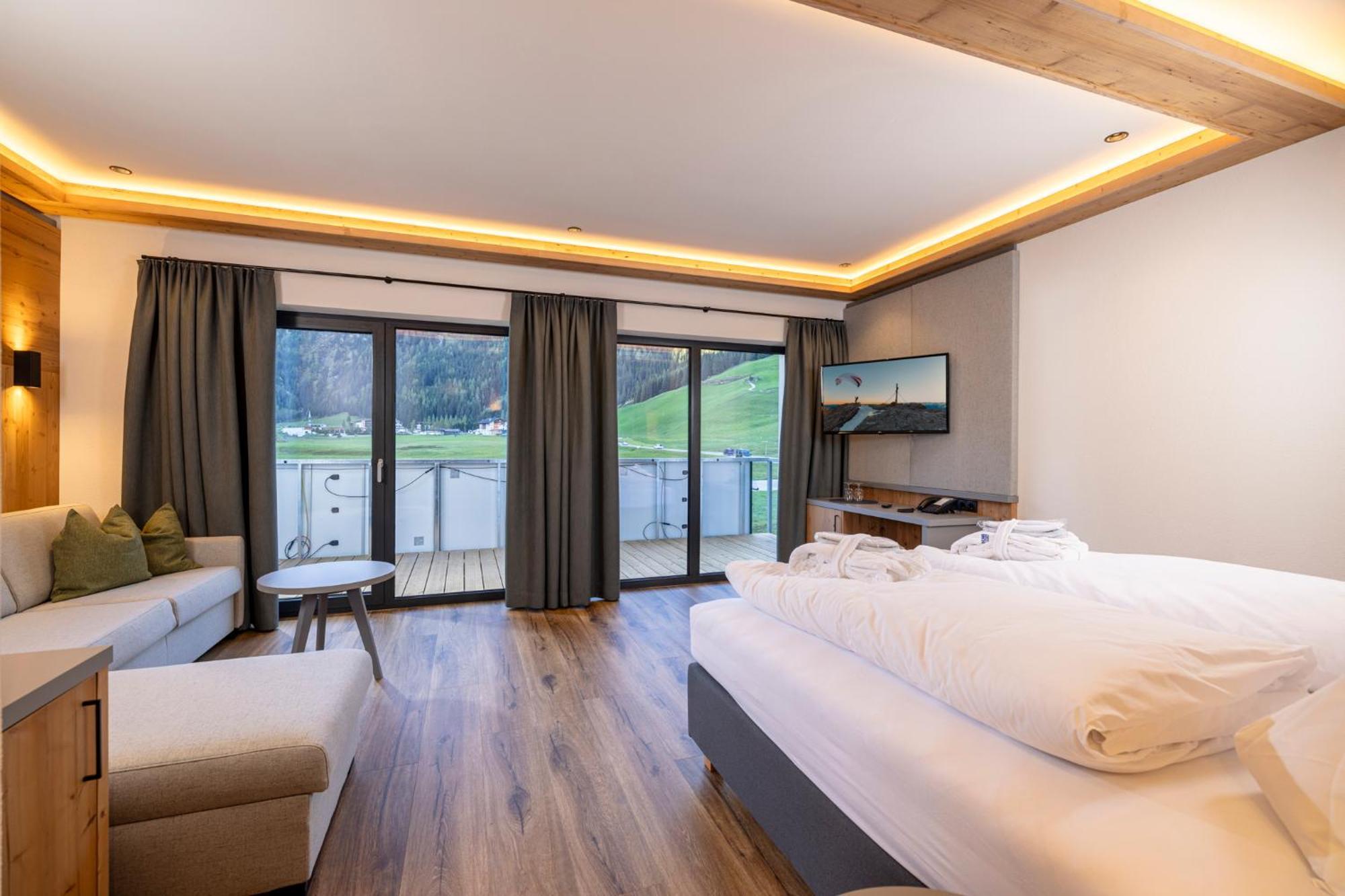 Thermal-Badhotel Kirchler Tux Εξωτερικό φωτογραφία