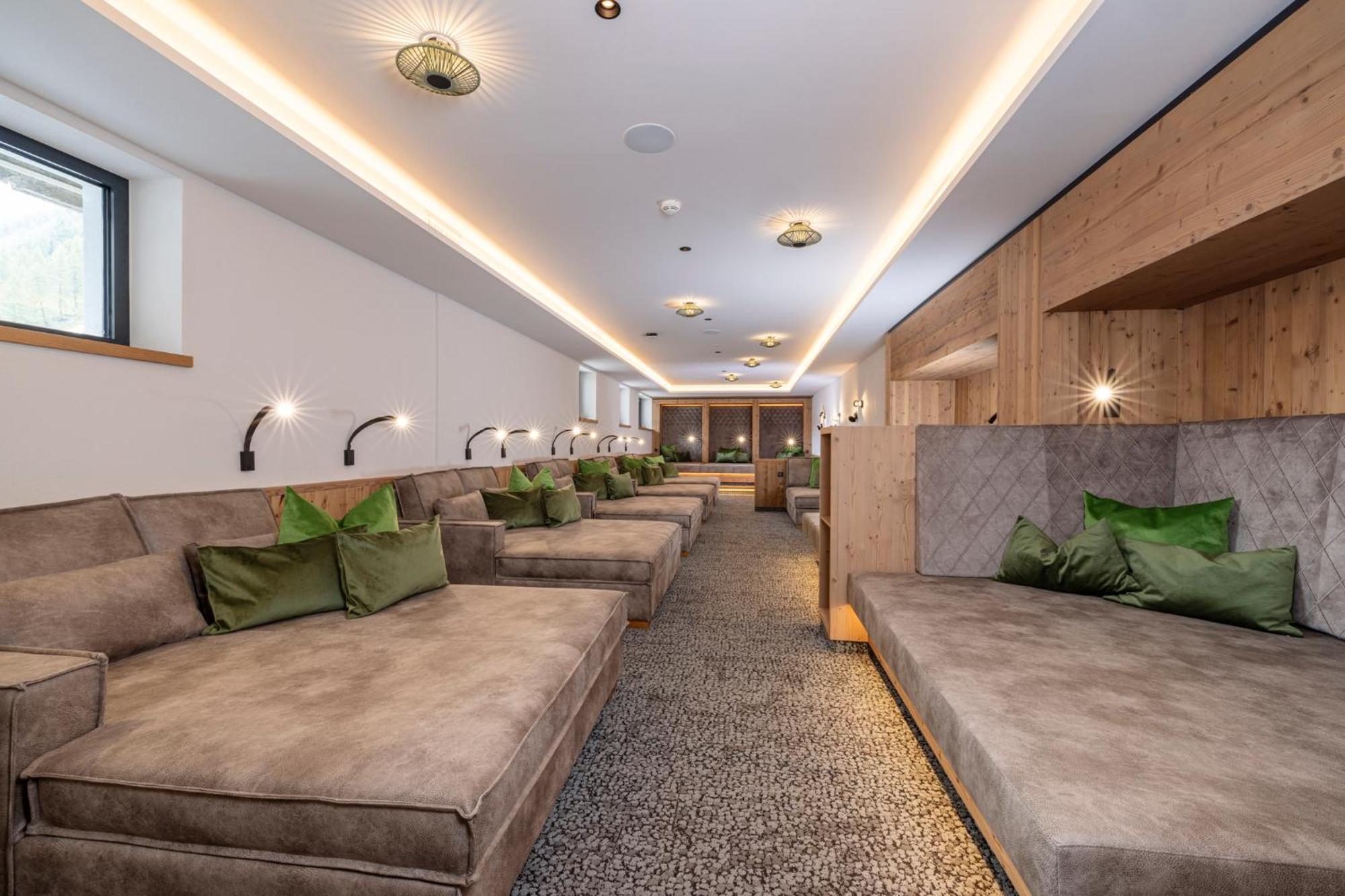Thermal-Badhotel Kirchler Tux Εξωτερικό φωτογραφία